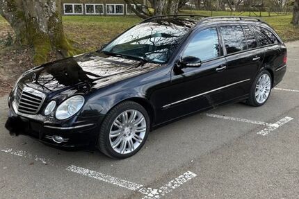 Mercedes-Benz 280 248.000 km 8.500 &euro; Sindelfingen 71067