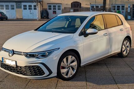 VW Golf 57.450 km 20.950 &euro; Stuttgart 70376