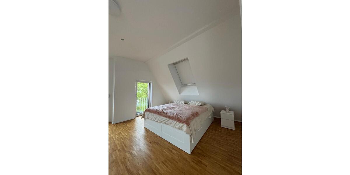 Maisonettenwohnung Stuttgart Neuwirtshaus - 2.5 Zimmer, 74 m&sup2;, 1.395&euro; | Angebot:25990825