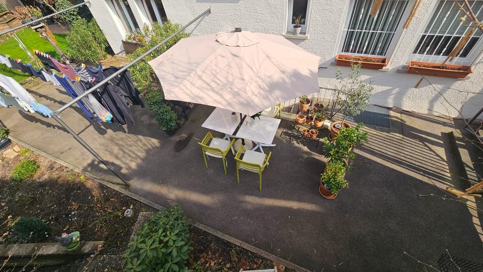 Erdgeschoßwohnung Stuttgart Stuttgart-West - 2 Zimmer, 62 m&sup2;, 1.220&euro; | Angebot:25795457