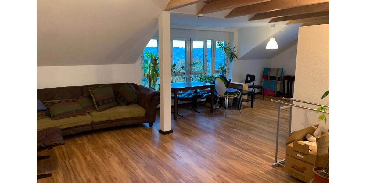 Dachgeschoßwohnung Stuttgart Lehen - 2 Zimmer, 90 m&sup2;, 1.460&euro; | Angebot:25992085