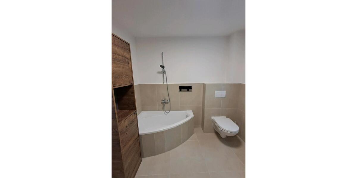 Erdgeschoßwohnung Rutesheim - 4 Zimmer, 100 m&sup2;, 1.490&euro; | Angebot:27574751