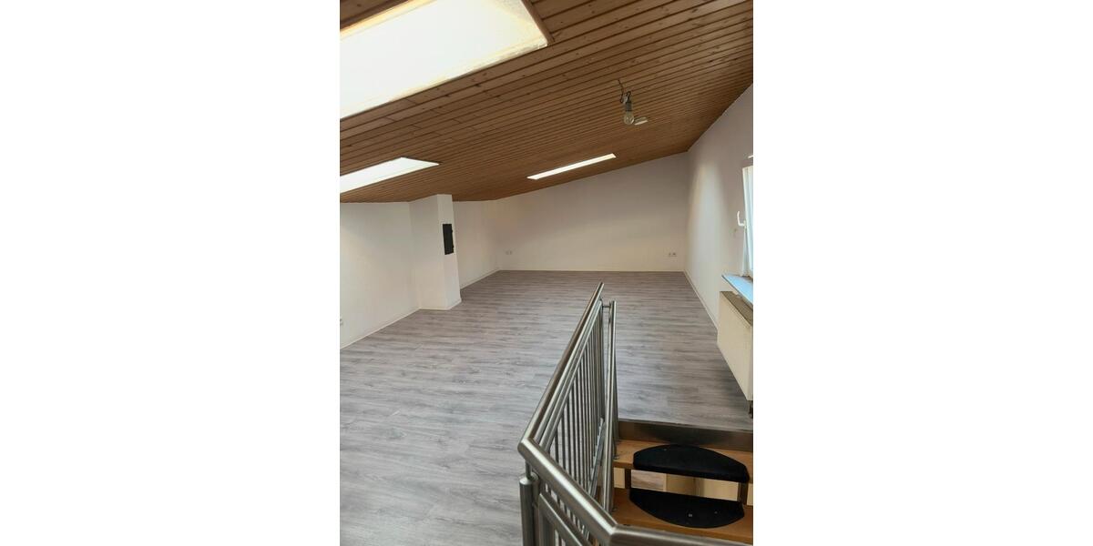 Maisonettenwohnung Schorndorf - 3 Zimmer, 68 m&sup2;, 850&euro; | Angebot:25842336