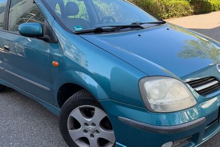 Nissan Almera Tino 80.000 km 699 &euro; Stuttgart 70376