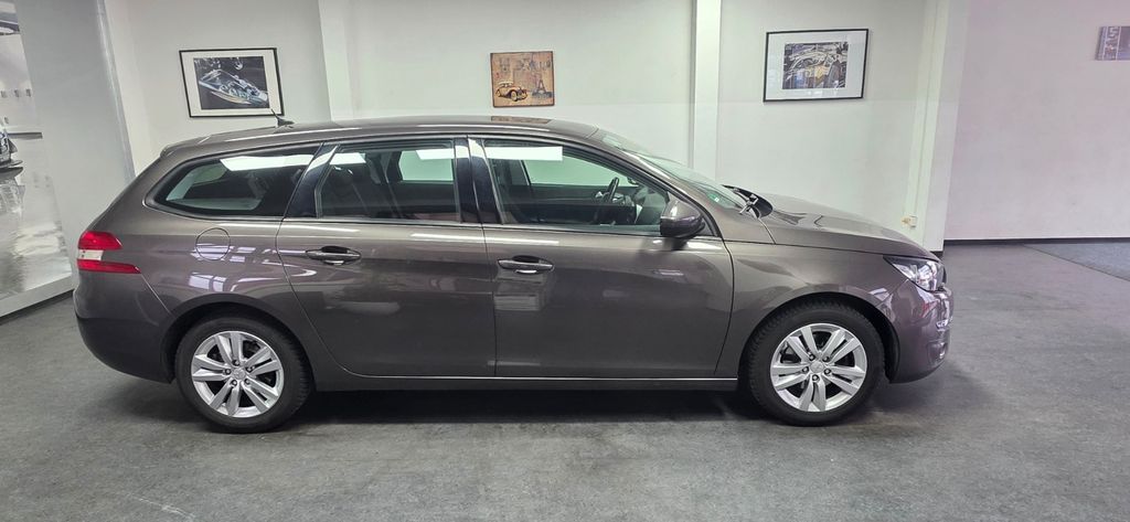 Peugeot 308 164.000 km 4.990 &euro; Asperg/Ludwigsburg bei Stuttgart 71679