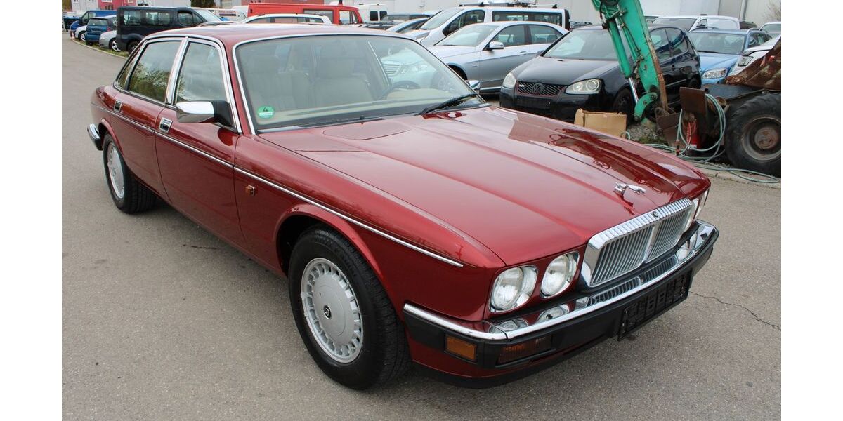 Jaguar Daimler 121.000 km 14.800 &euro; Weil im Schönbuch 71093