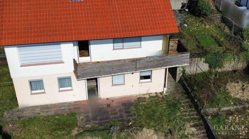 Einfamilienhaus Leonberg - 6 Zimmer, 172 m&sup2;, 1.150.000&euro; | Angebot:25899890