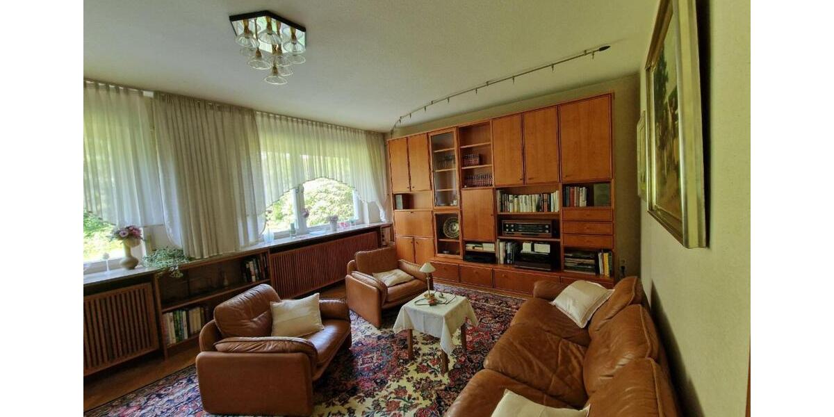 Einfamilienhaus Schorndorf - 8 Zimmer, 226 m&sup2;, 749.000&euro; | Angebot:25402584