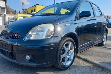 Toyota Yaris 241.000 km 2.850 &euro; Ludwigsburg 71642