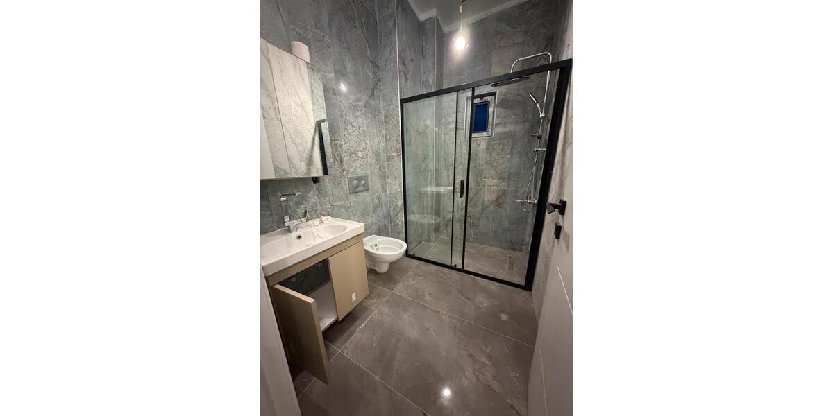 Villa Stuttgart Stuttgart-Mitte - 4 Zimmer, 185 m&sup2;, 320.000&euro; | Angebot:27097928