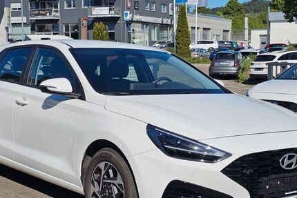 Hyundai i30 26.406 km 19.800 &euro; Leonberg 71229