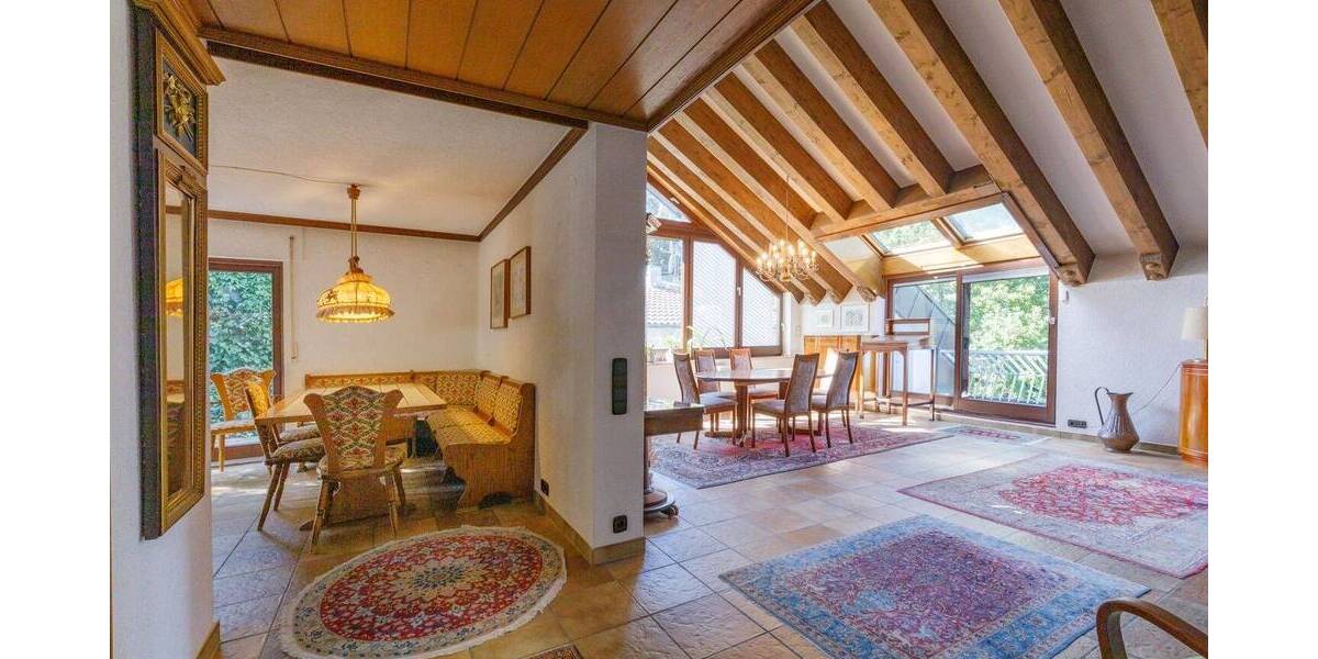 Doppelhaushälfte Stuttgart Feuerbach - 6 Zimmer, 228 m&sup2;, 1.295.000&euro; | Angebot:25749365