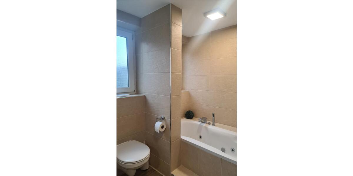 Etagenwohnung Stuttgart Feuerbach - 3.5 Zimmer, 86 m&sup2;, 439.000&euro; | Angebot:25813095