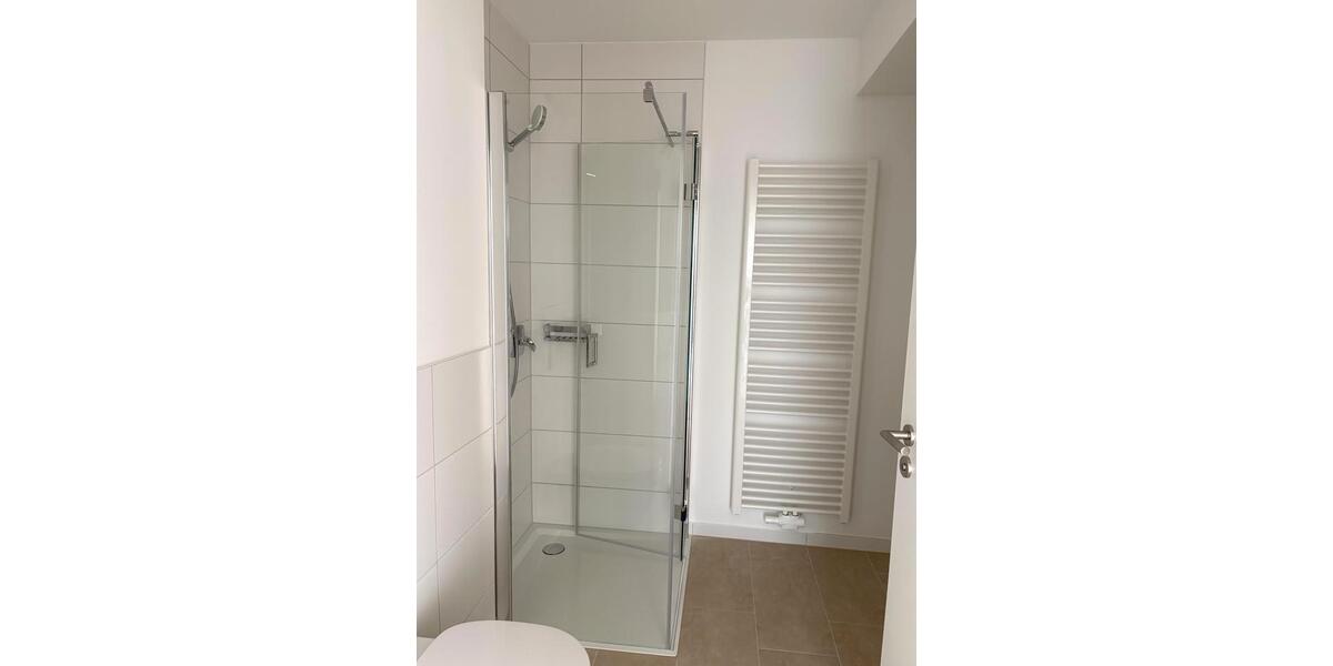 Erdgeschoßwohnung Leonberg - 3 Zimmer, 80 m&sup2;, 1.473&euro; | Angebot:23643268