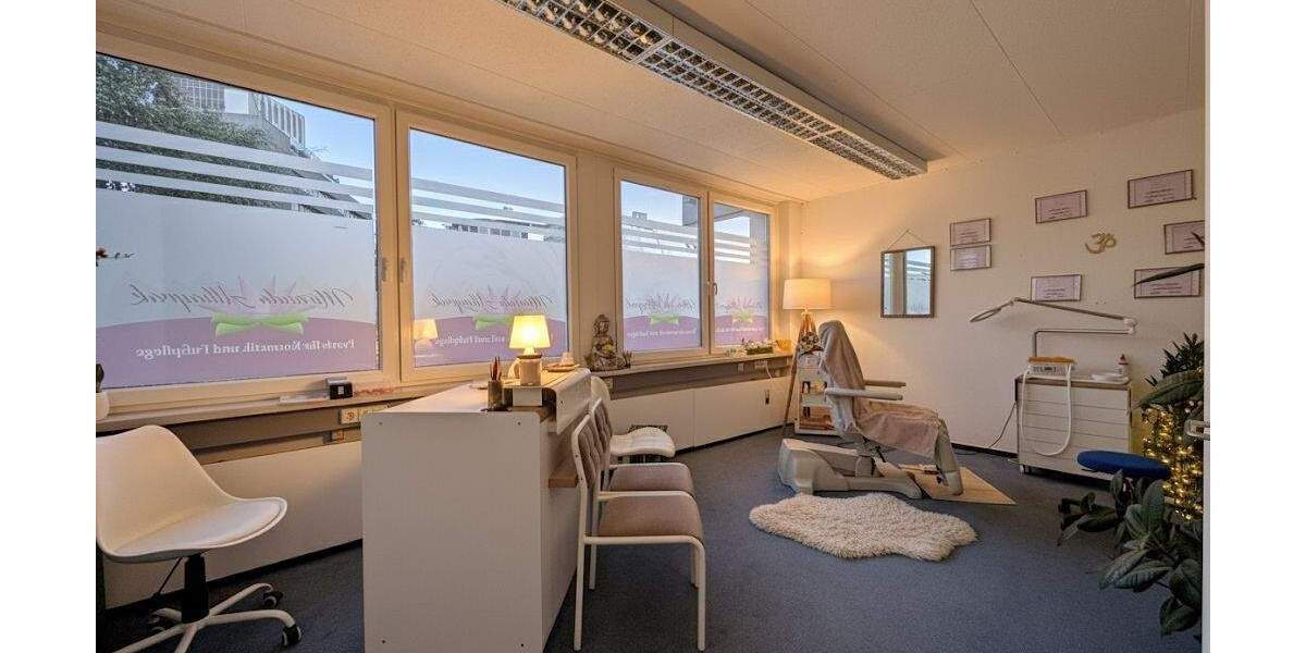 Etagenwohnung Sindelfingen Mitte - 3 Zimmer, 126 m&sup2;, 315.000&euro; | Angebot:25730775