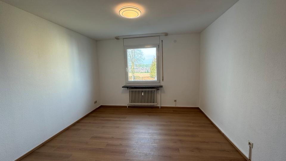 Etagenwohnung Ebersbach an der Fils - 4.5 Zimmer, 115 m&sup2;, 360.000&euro; | Angebot:25794297