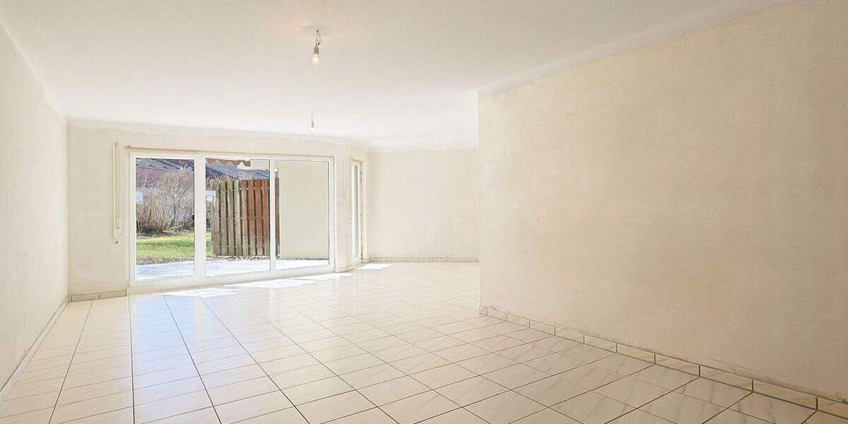 Etagenwohnung Kirchheim unter Teck Kirchheim - 4 Zimmer, 103 m&sup2;, 390.000&euro; | Angebot:25682127