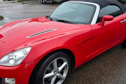 Opel GT 131.000 km 13.800 &euro; Baltmannsweiler 73666