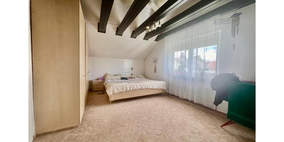 Dachgeschoßwohnung Steinheim an der Murr - 2.5 Zimmer, 55 m&sup2;, 175.000&euro; | Angebot:26837404