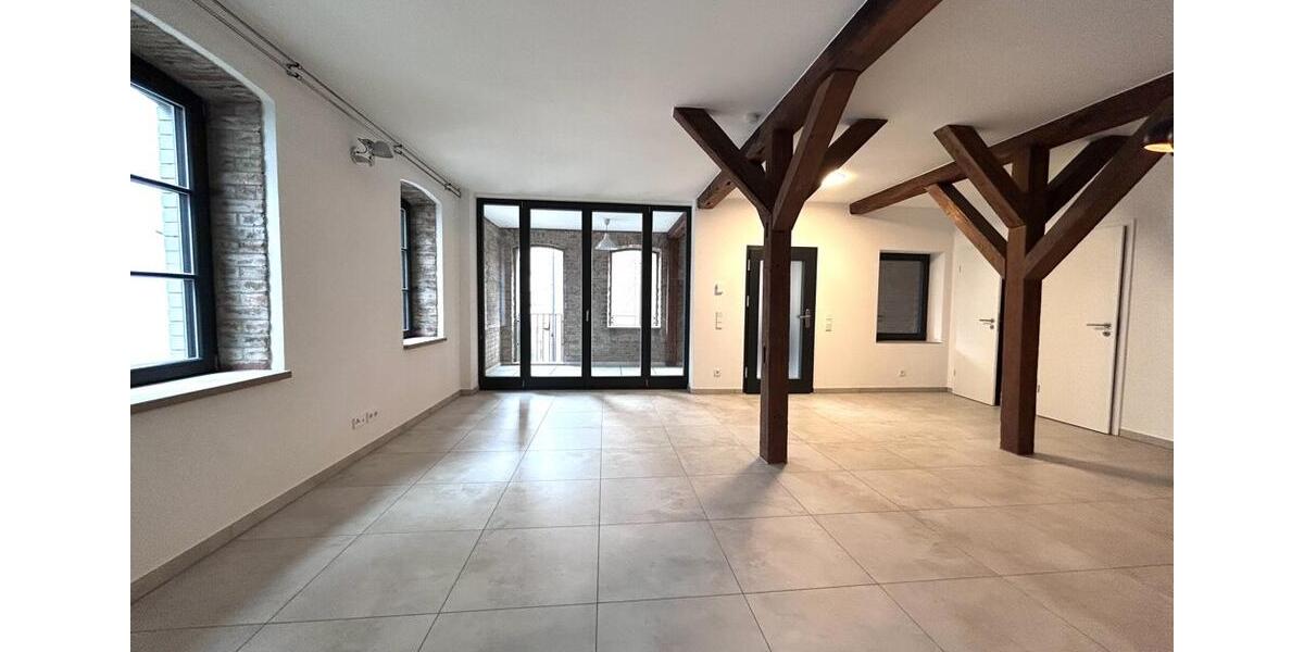 Etagenwohnung Vaihingen an der Enz - 2 Zimmer, 78 m&sup2;, 1.000&euro; | Angebot:26044719