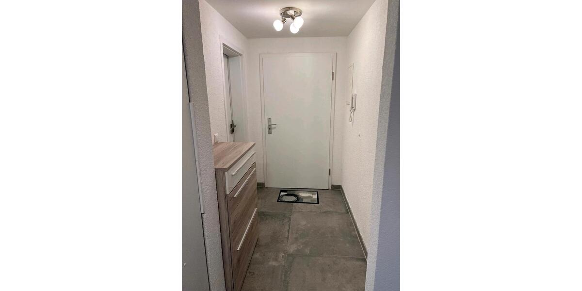 Dachgeschoßwohnung Lauffen am Neckar - 2 Zimmer, 52 m&sup2;, 920&euro; | Angebot:27548760