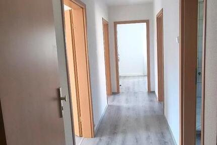 Wohnung Esslingen am Neckar Oberesslingen - 3 Zimmer, 66 m&sup2;, 1.150&euro; | Angebot:27600613