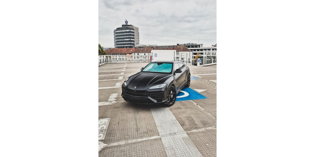 Lamborghini Urus 4.000 km 299.990 &euro; Lauffen a.N. 74348