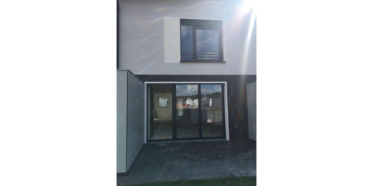 Reihenhaus Stuttgart Birkach - 5.5 Zimmer, 145 m&sup2;, 2.640&euro; | Angebot:26641059