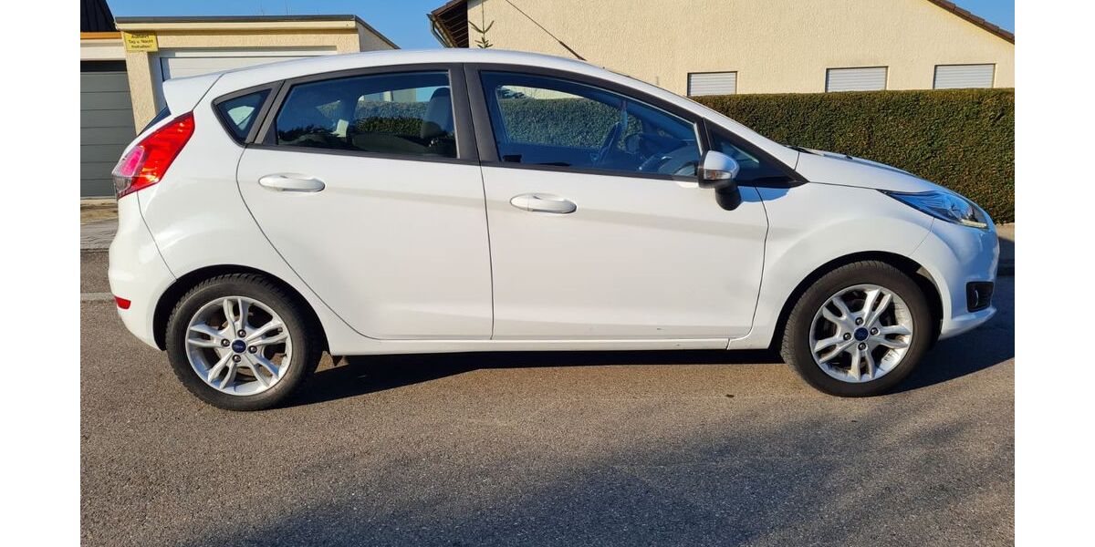 Ford Fiesta 100.300 km 7.950 &euro; Erdmannhausen 71729