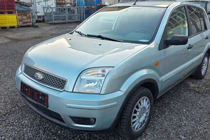 Ford Fusion 142.350 km 2.950 &euro; Uhingen 73066