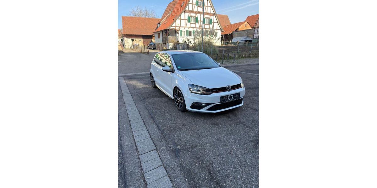 VW Polo 150.000 km 9.999 &euro; Leinfelden-echterdingen 70771