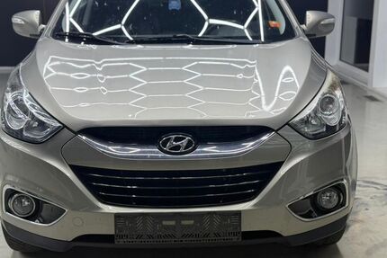 Hyundai ix35 260.000 km 4.600 &euro; Ebersbach 73061