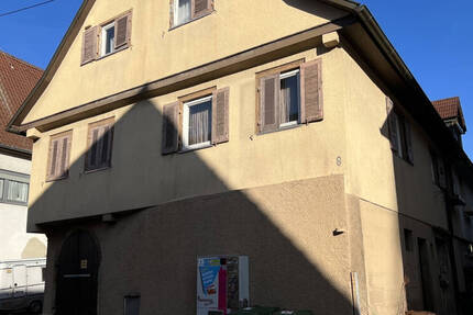 Haus Korntal-Münchingen Münchingen - 5 Zimmer, 198 m&sup2;, 449.000&euro; | Angebot:25775173