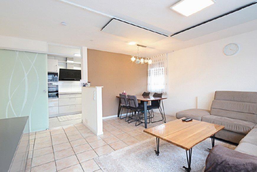 Etagenwohnung Schwieberdingen - 3.5 Zimmer, 120 m&sup2;, 1.450&euro; | Angebot:27580018