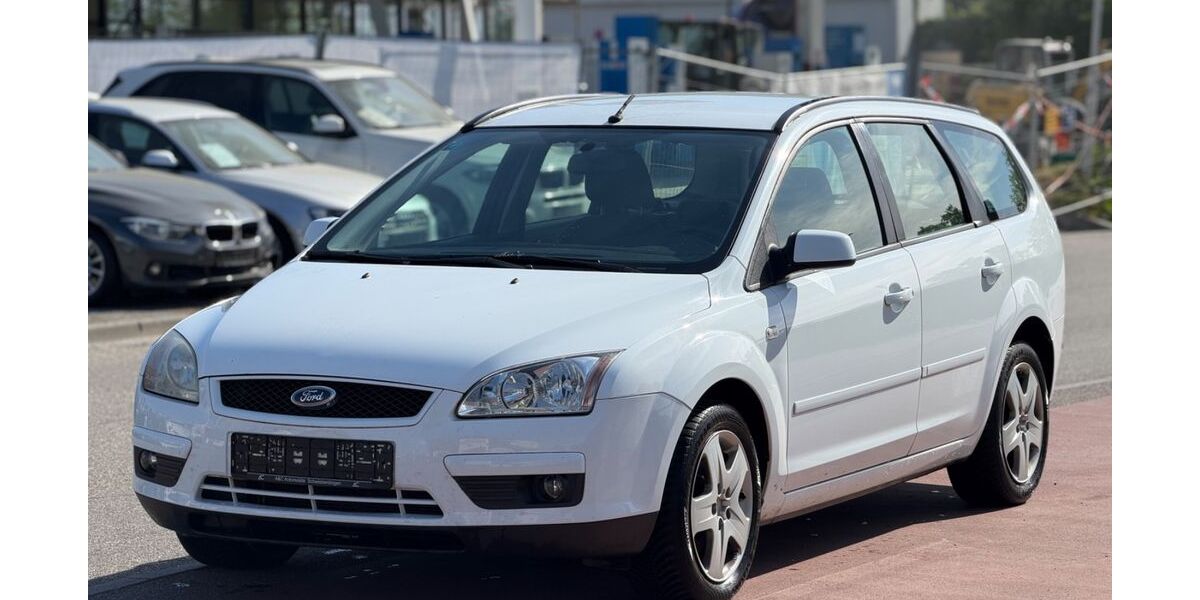 Ford Focus 115.254 km 3.499 &euro; Schwieberdingen 71701