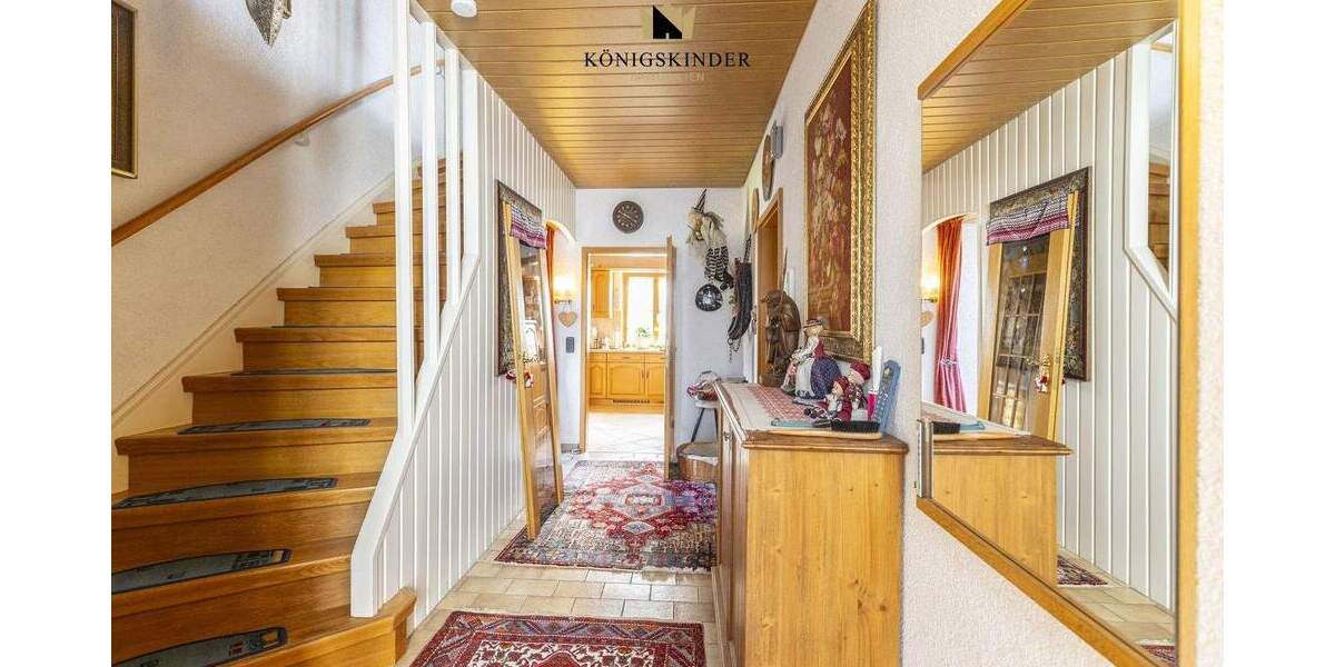 Einfamilienhaus Nürtingen - 6 Zimmer, 119 m&sup2;, 790.000&euro; | Angebot:25677656