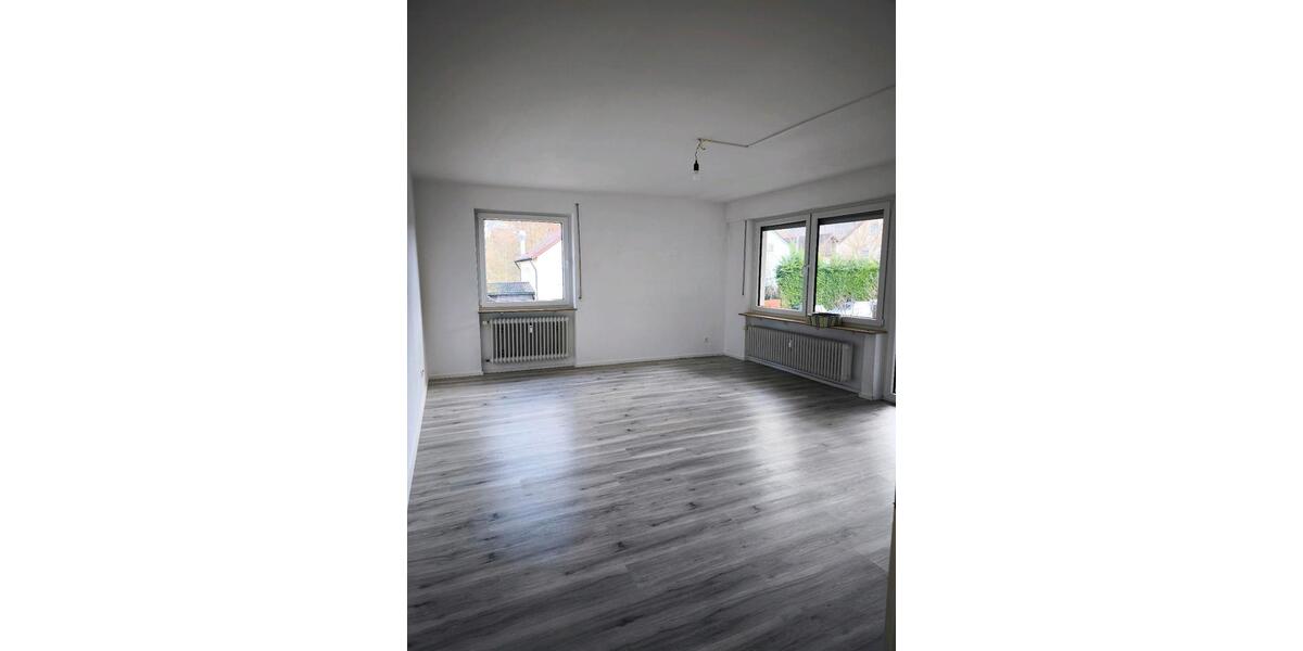 Erdgeschoßwohnung Schorndorf - 3 Zimmer, 80 m&sup2;, 295.000&euro; | Angebot:26889105