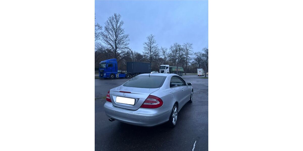 Mercedes-Benz CLK 320 288.000 km 2.800 &euro; sindelfingen 71065