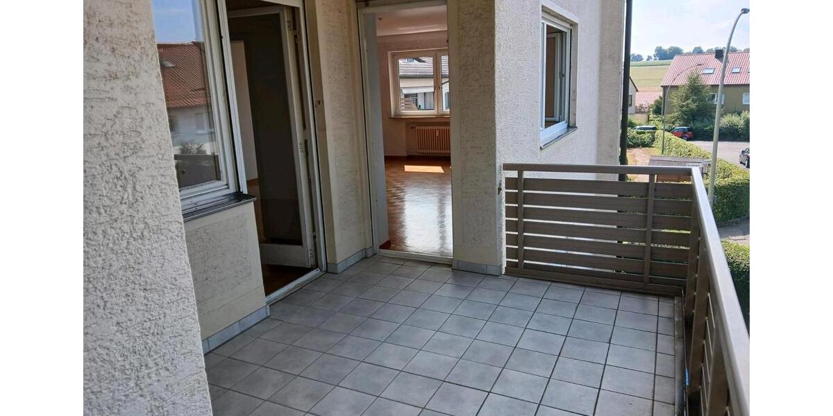 Etagenwohnung Rechberghausen - 4 Zimmer, 108 m&sup2;, 285.000&euro; | Angebot:27092128