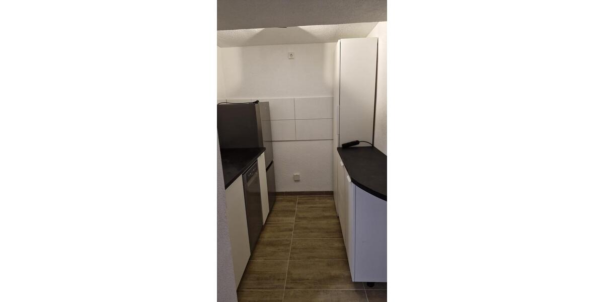 Etagenwohnung Besigheim - 1 Zimmer, 35 m&sup2;, 600&euro; | Angebot:25842350