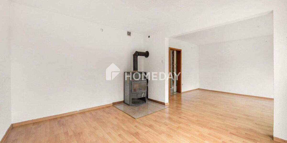 Mehrfamilienhaus, Wohnhaus Eberdingen Hochdorf - 7 Zimmer, 138 m&sup2;, 435.000&euro; | Angebot:25737584