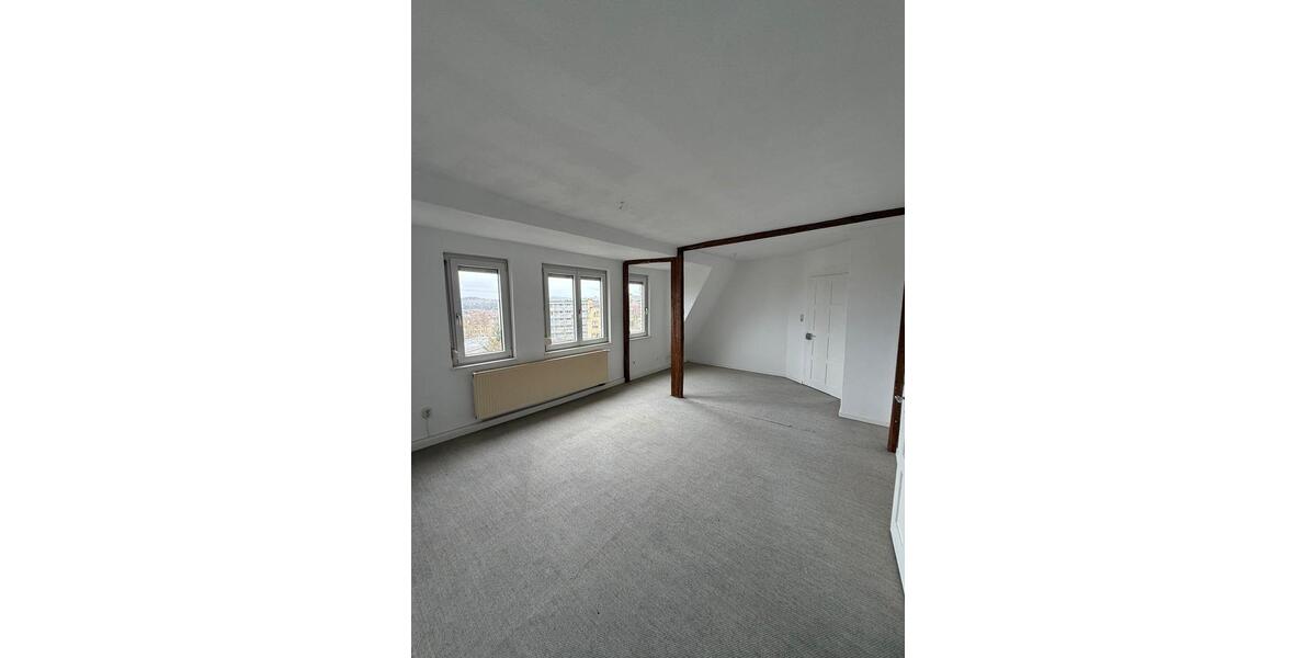 Dachgeschoßwohnung Stuttgart Bad Cannstatt - 3 Zimmer, 88 m&sup2;, 1.190&euro; | Angebot:25765759