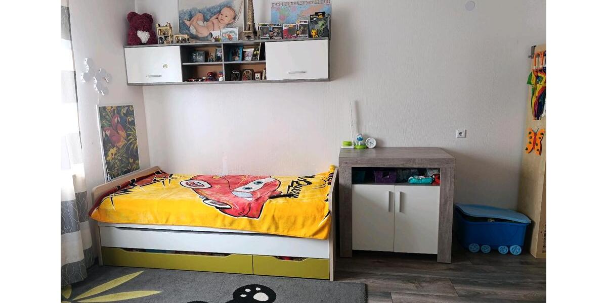 Etagenwohnung Backnang - 3.5 Zimmer, 90 m&sup2;, 300.000&euro; | Angebot:27081116