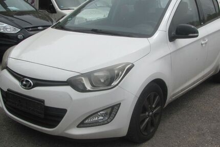 Hyundai i20 174.200 km 2.990 &euro; Kirchheim unter Teck 73230