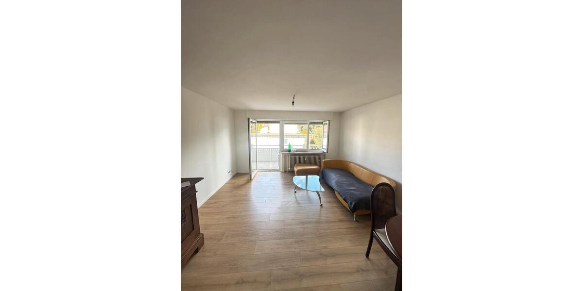 Etagenwohnung Waiblingen - 3 Zimmer, 70 m&sup2;, 1.100&euro; | Angebot:25979023