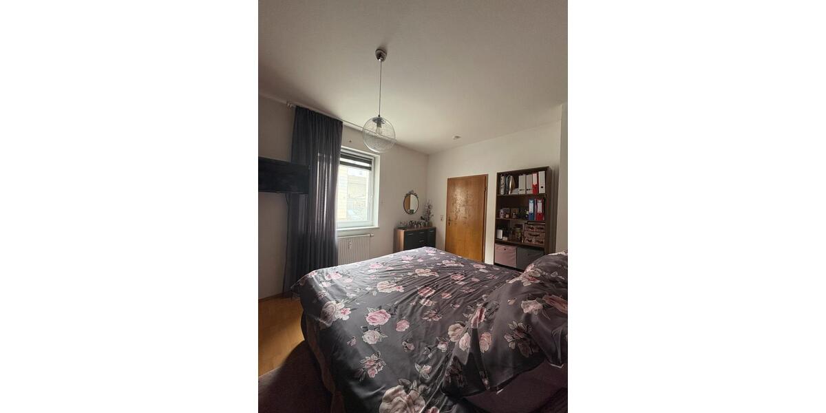 Erdgeschoßwohnung Stuttgart Zuffenhausen - 3 Zimmer, 63 m&sup2;, 1.095&euro; | Angebot:25932454