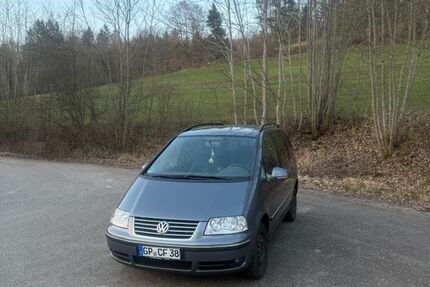 VW Sharan 242.000 km 5.200 &euro; Uhingen 73066