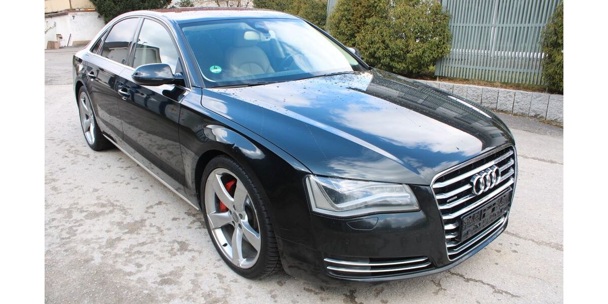 Audi A8 270.000 km 15.800 &euro; Weil im Schönbuch 71093