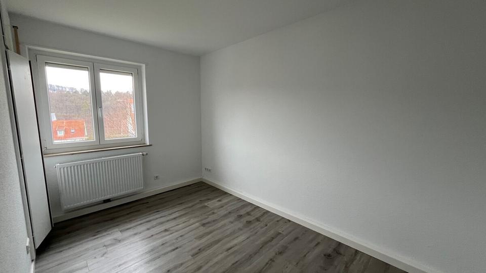 Etagenwohnung Stuttgart Vaihingen - 3 Zimmer, 75 m&sup2;, 1.160&euro; | Angebot:25414799