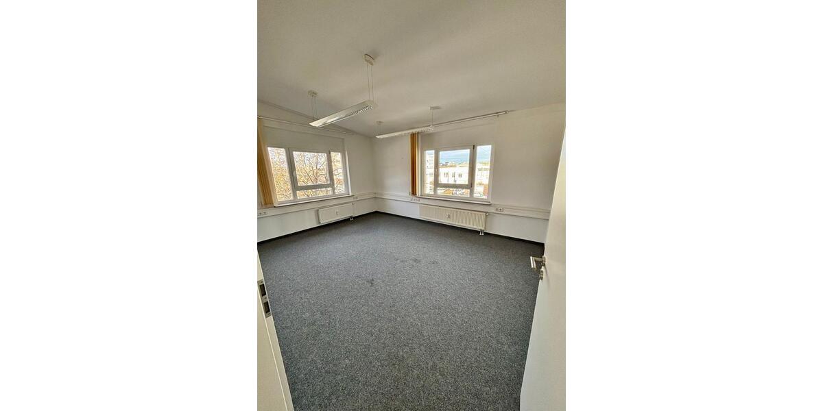 Gewerbeobjekt Ditzingen - 2.410&euro; | Angebot:25709083